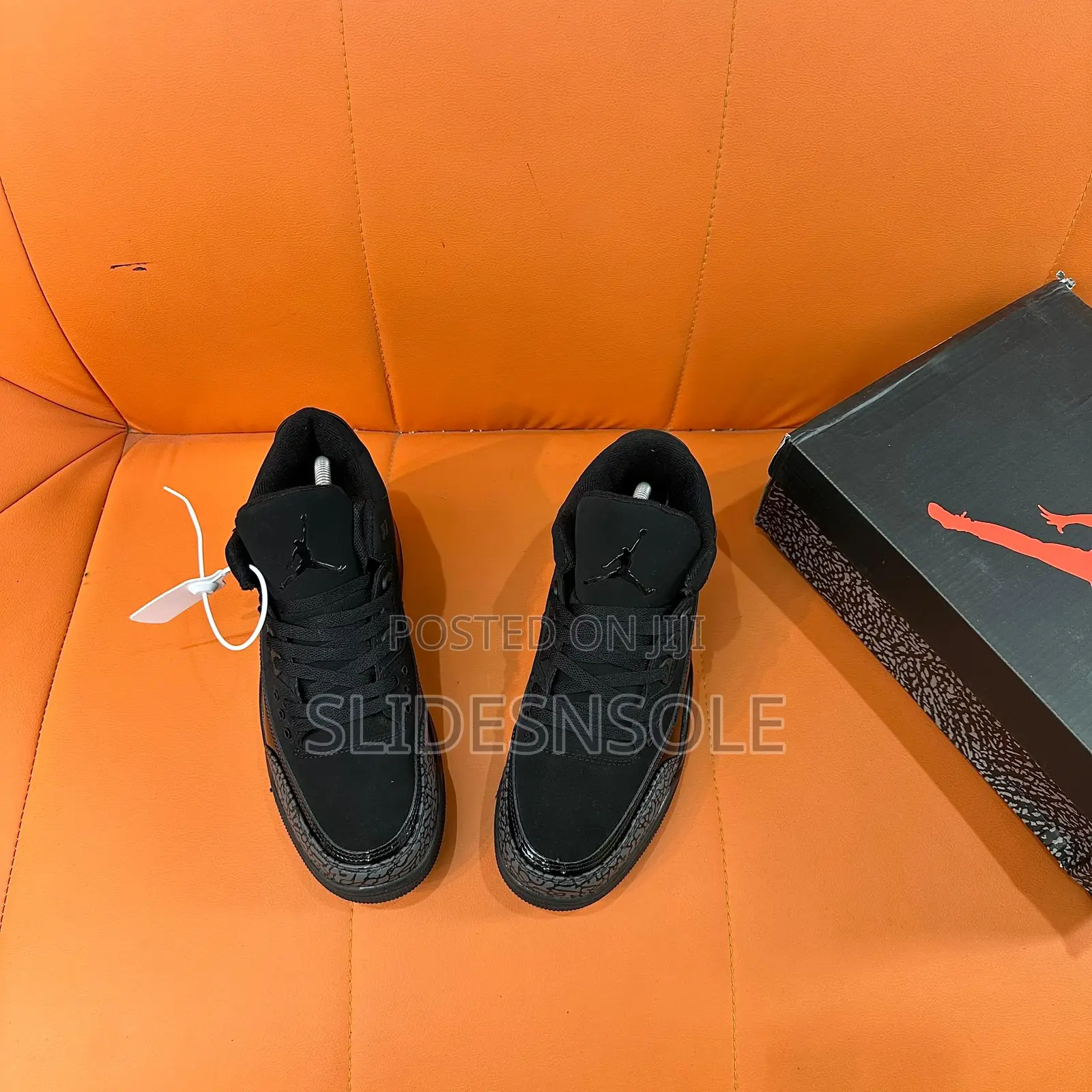 Air Jordan 3 Retro "Black Cat"