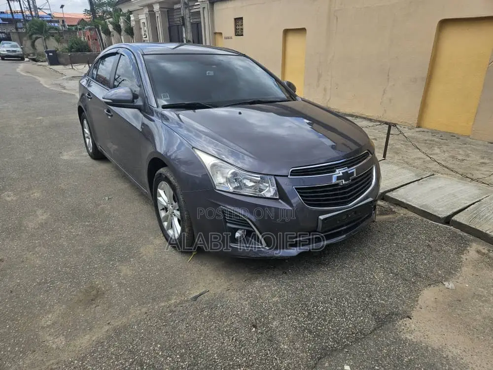 Chevrolet Cruze 1LT Auto 2013 Gray