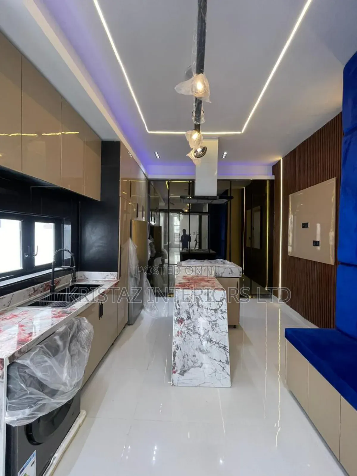4bdrm Duplex in Lekki Phase 2 for sale