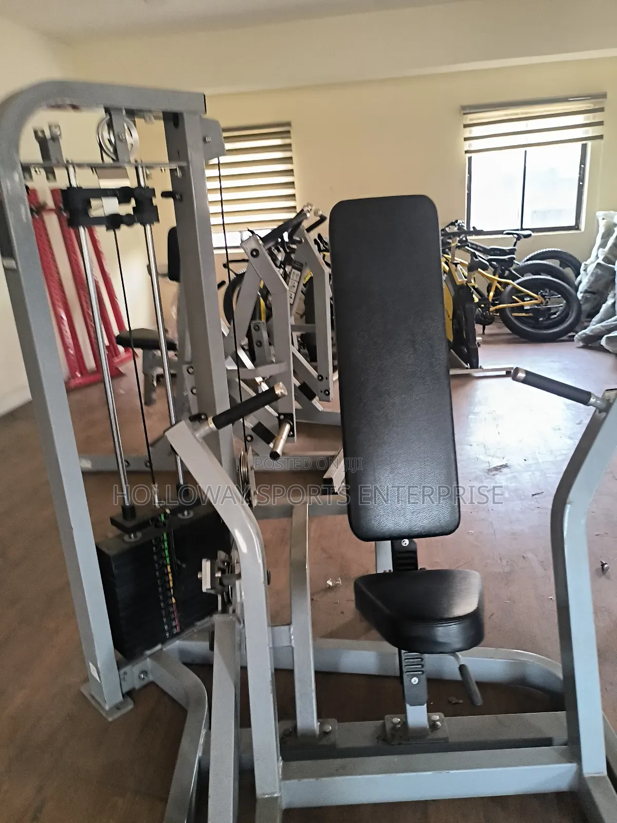 Heavy Duty Chest Press Machine