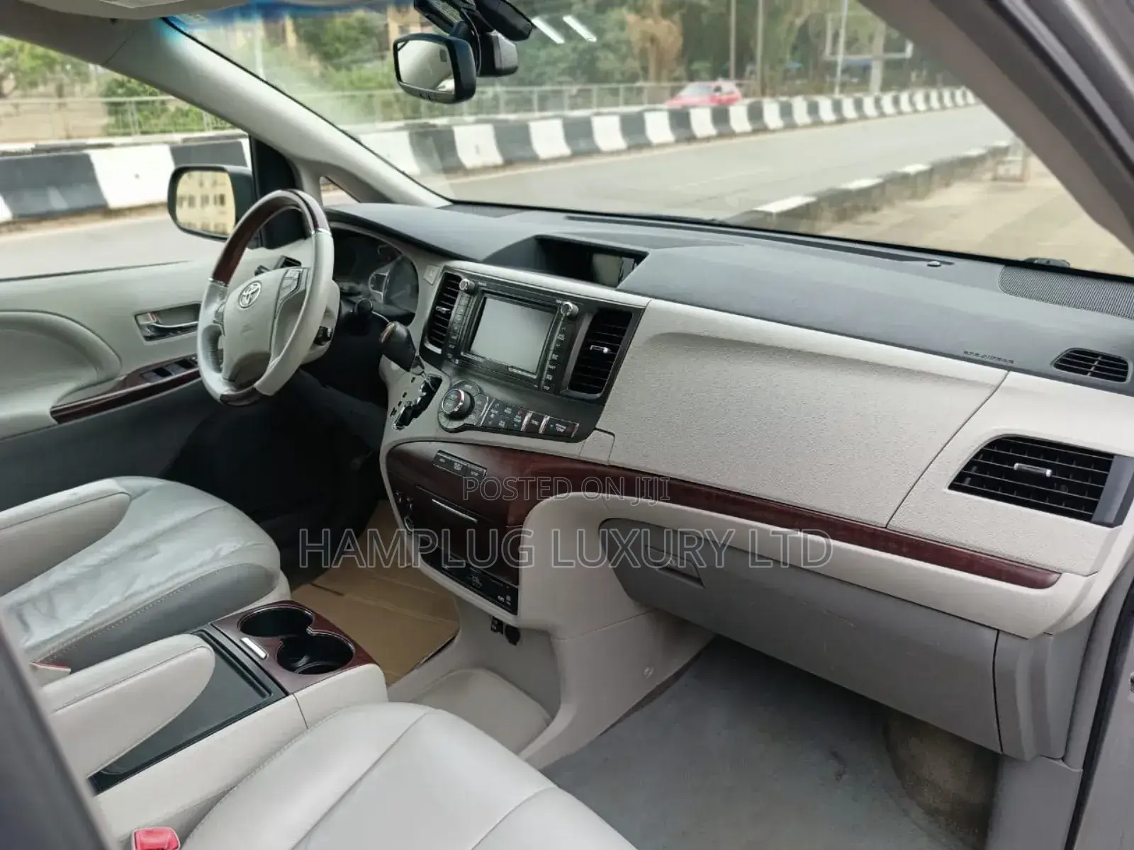Toyota Sienna 2014 Gray