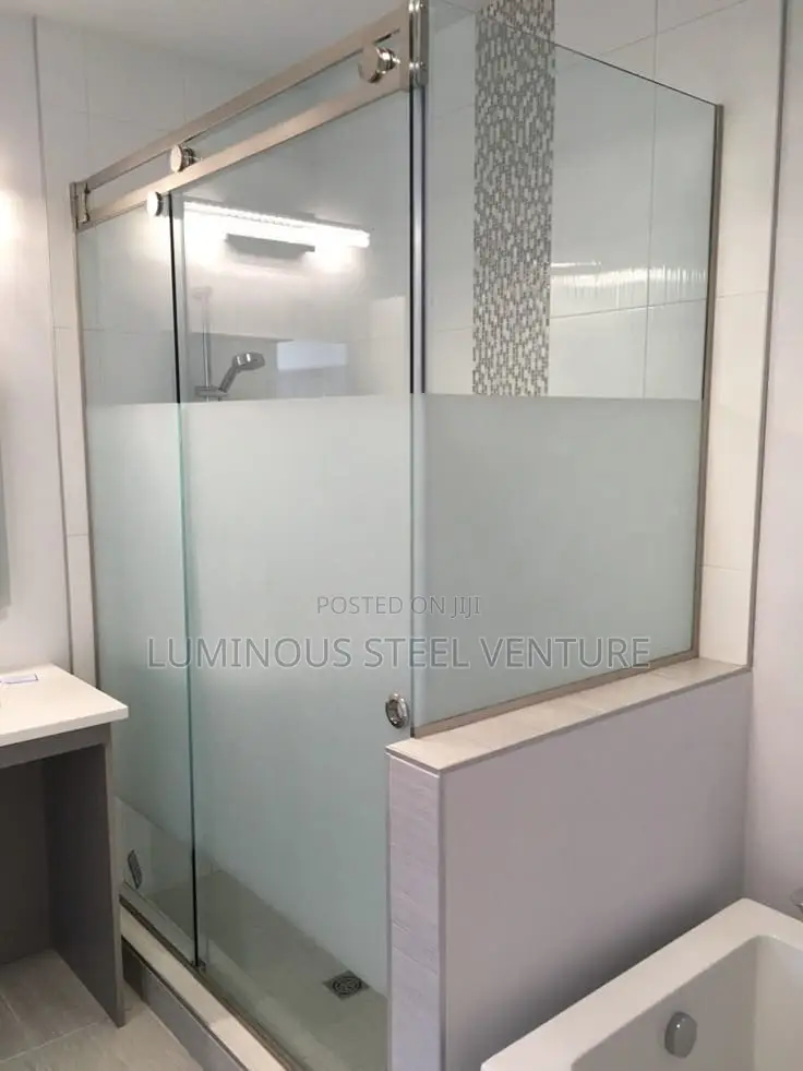 Frosted Sliding Glass Shower Door Cubicle
