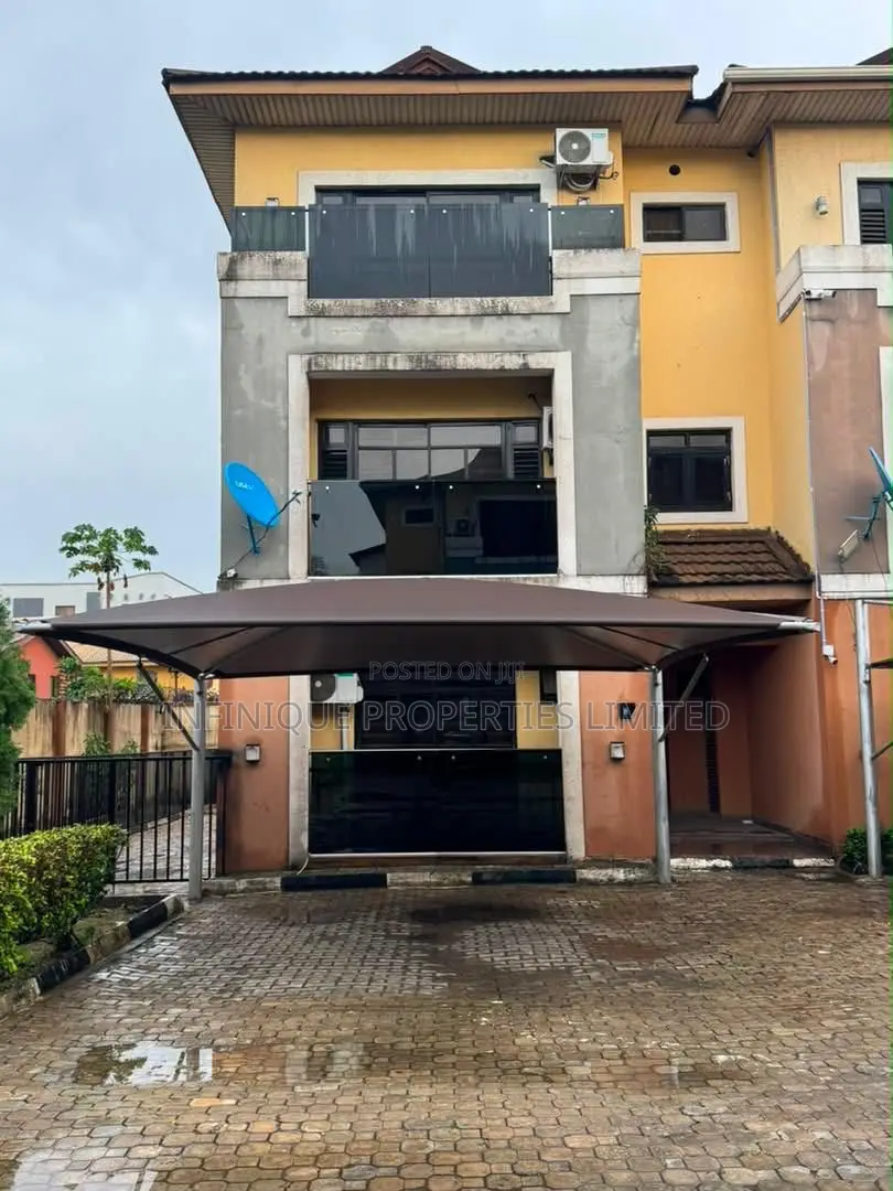 4bdrm Townhouse/Terrace in Ikeja GRA for sale