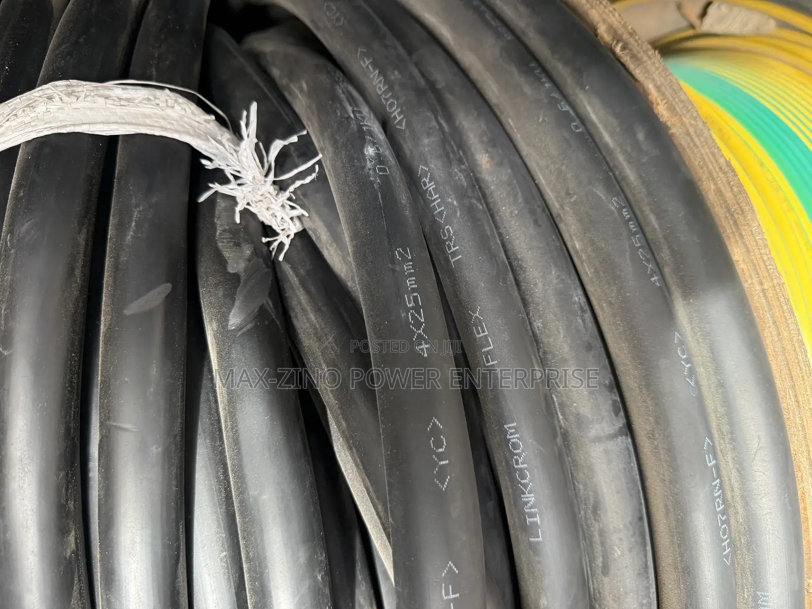 25mm X4 Core Flexible Power Cable