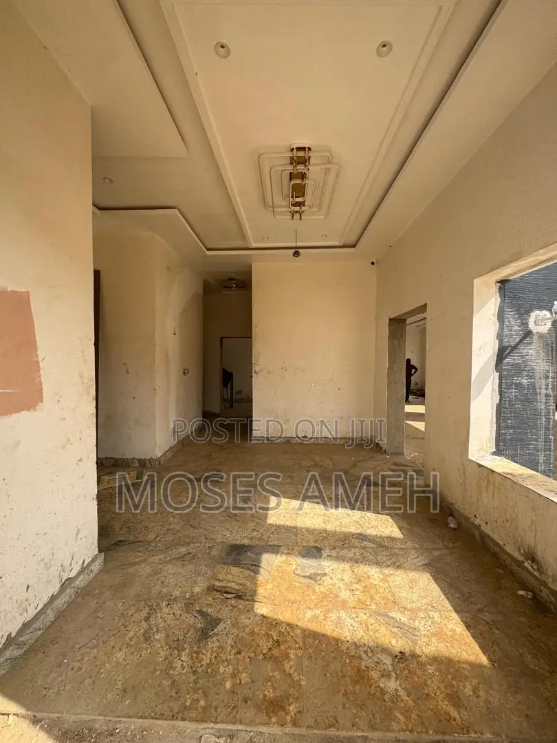 5bdrm Duplex in Katampe (Main) for sale