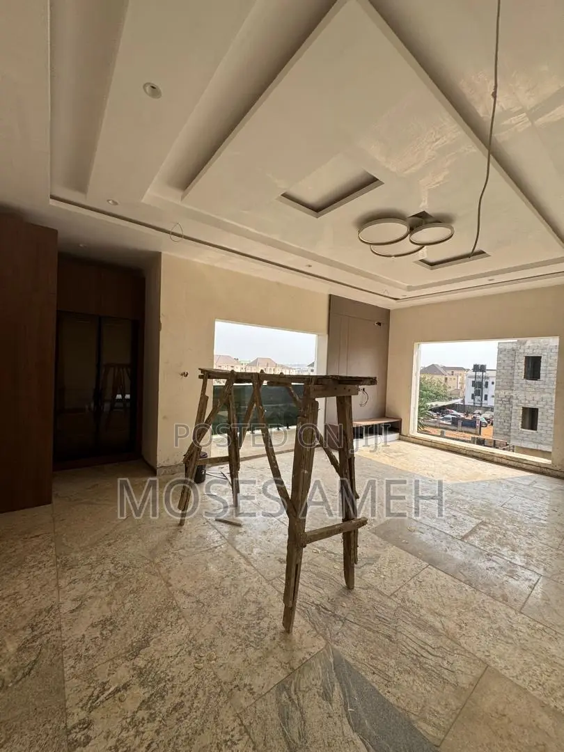 5bdrm Duplex in Katampe (Main) for sale