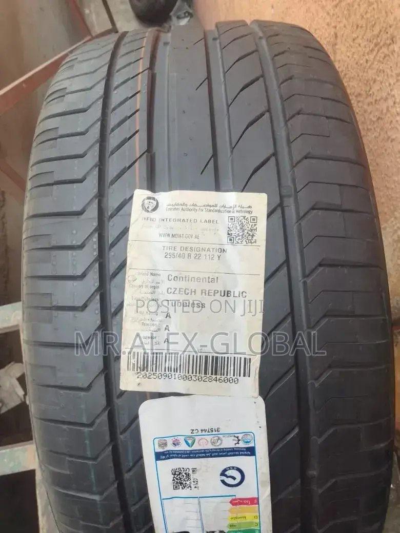 295/40/22 Continental Tires Original