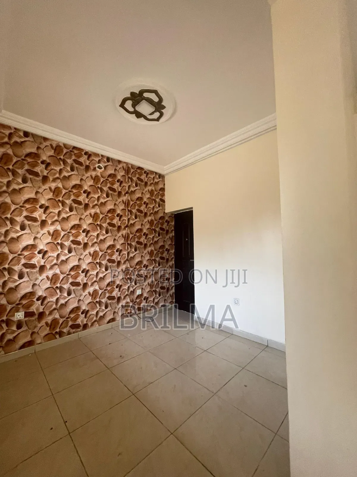 3bdrm Block of Flats in Wuse 2 for rent