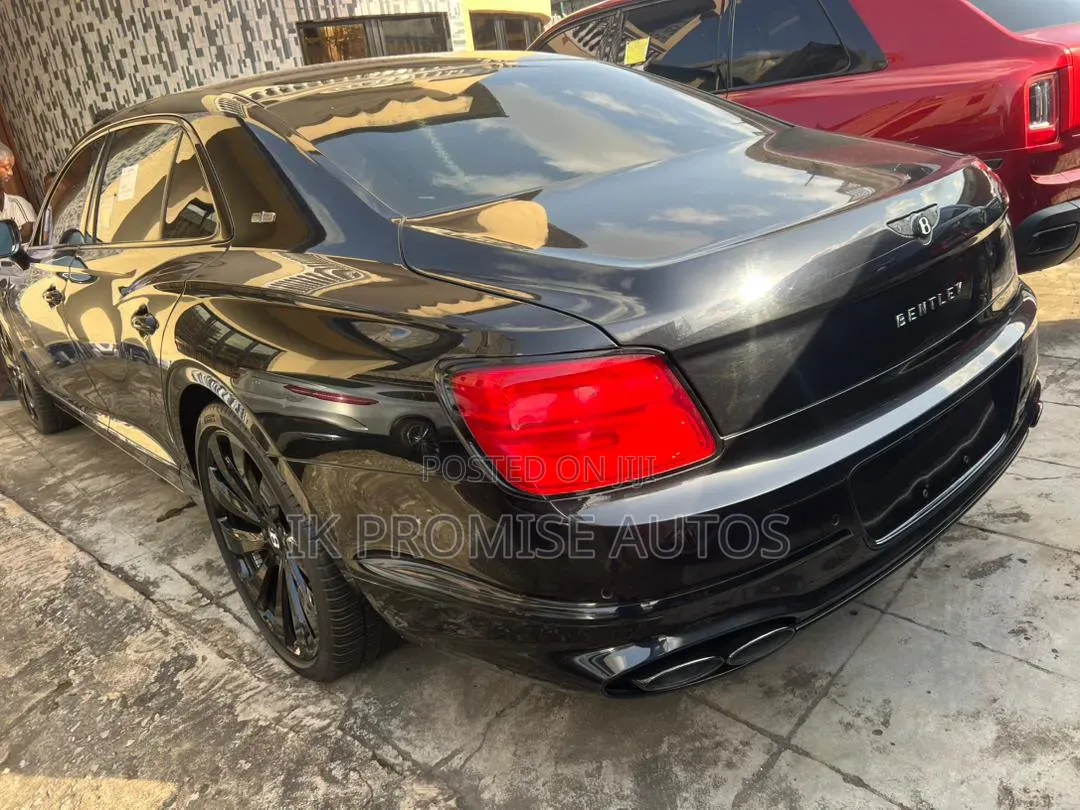Bentley Continental 2021 Black