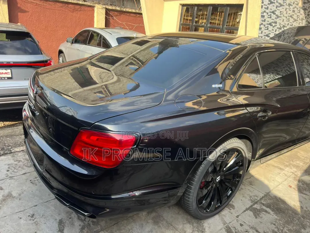 Bentley Continental 2021 Black