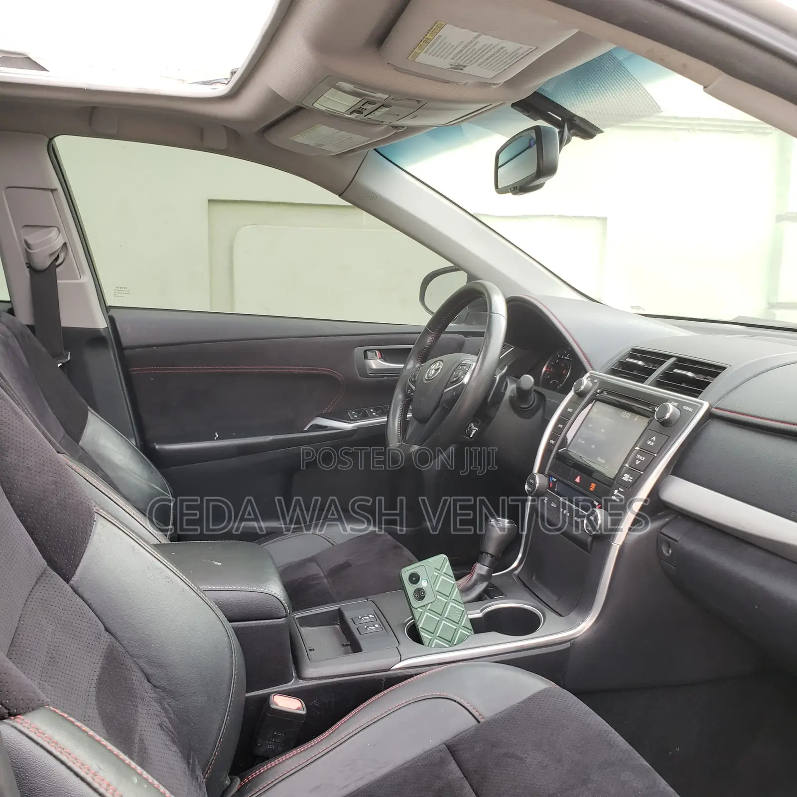 Toyota Camry XSE 4dr Sedan (2.5l 4cyl 6A) 2016 Silver