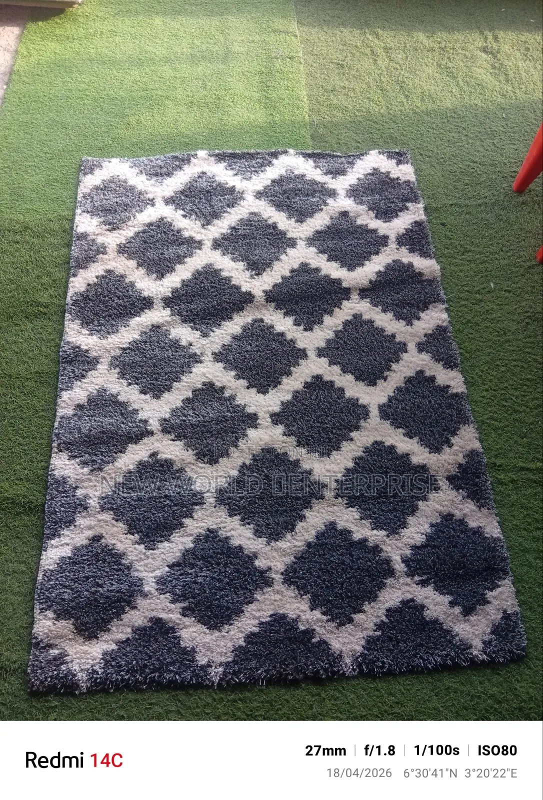 4by6 Feets Modern German Fluffy Shaggy Centre Rug