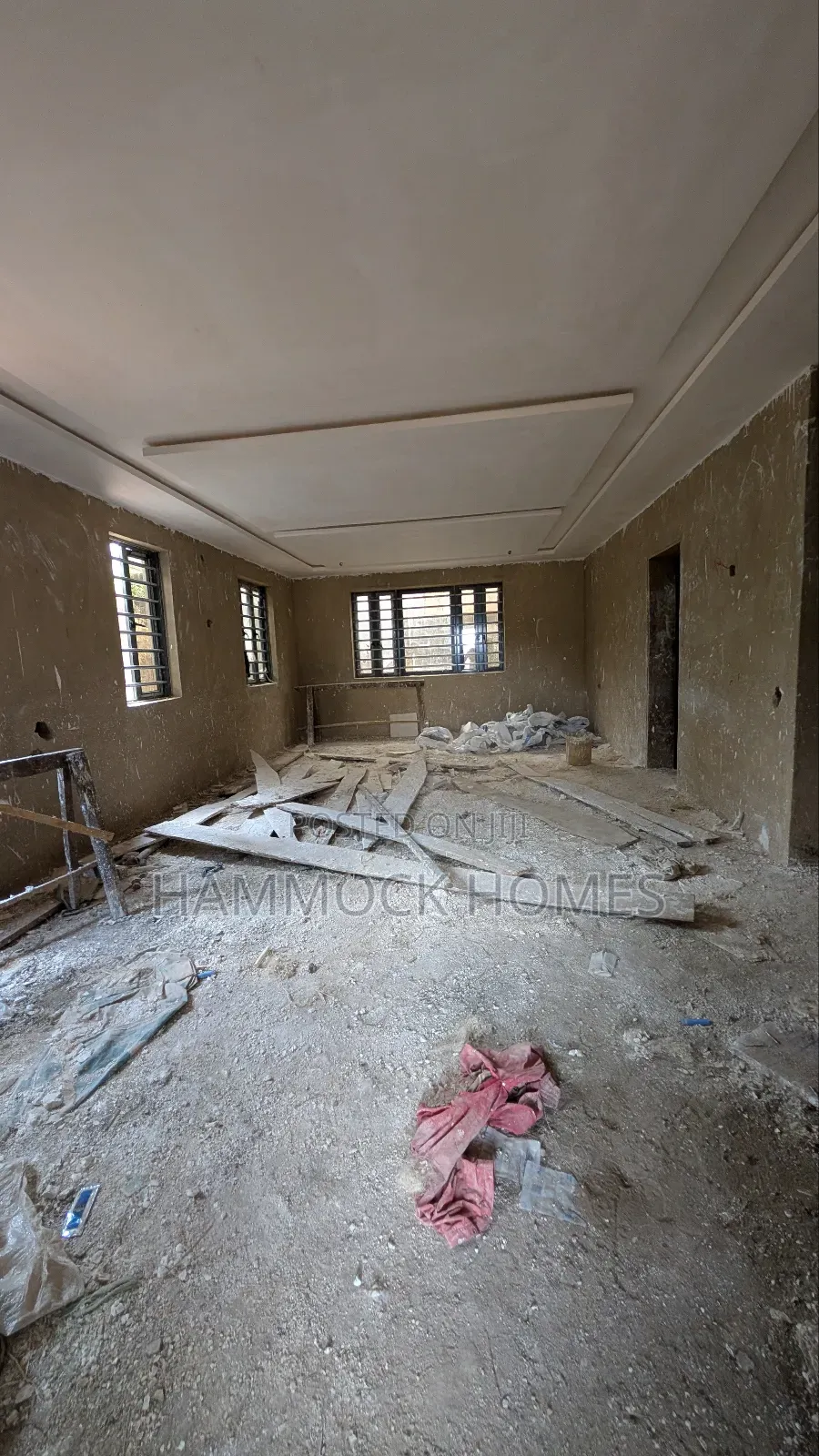 3bdrm Bungalow in Okebadan Estate, Akobo for sale