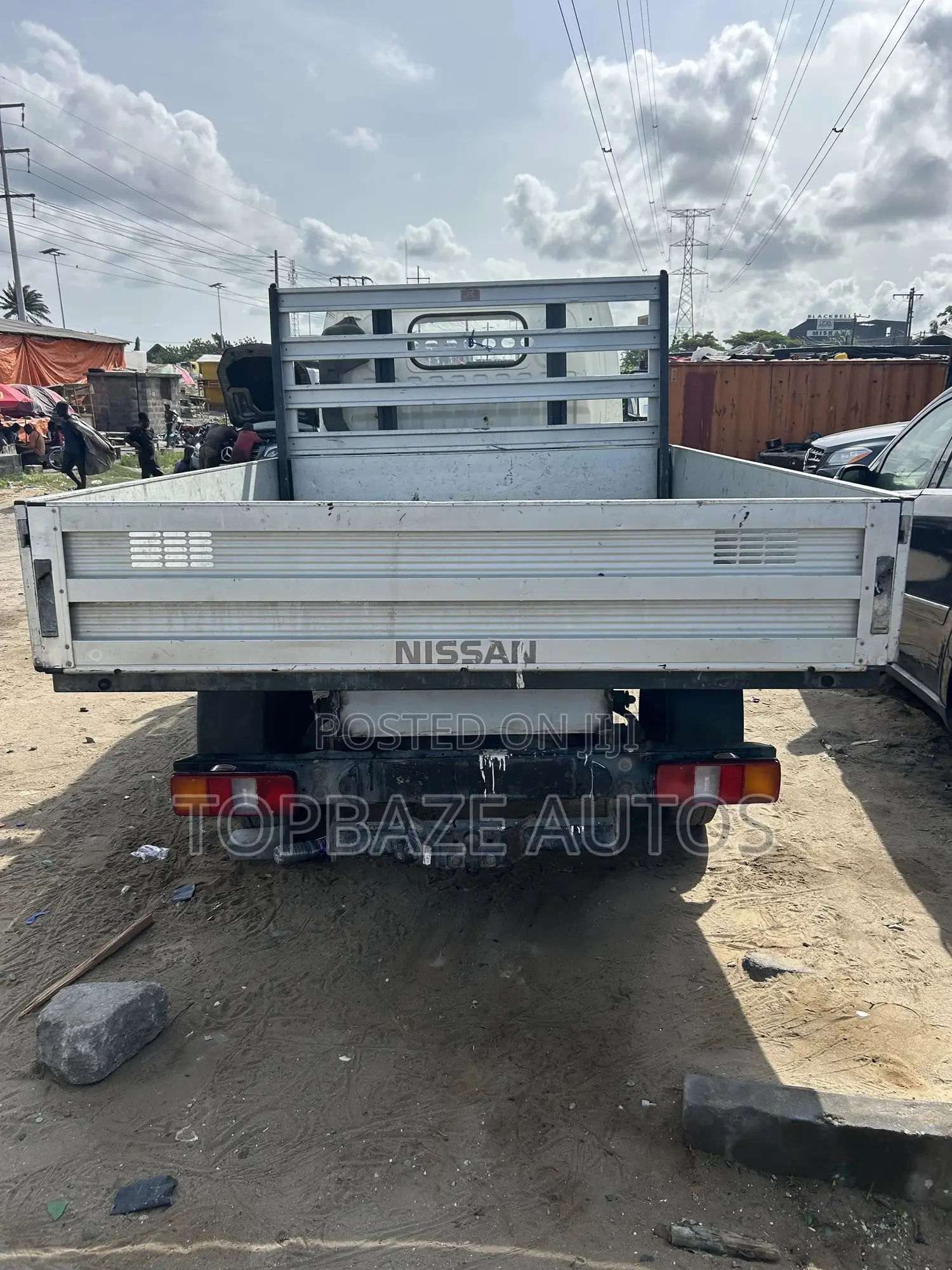 Nissan Cabster