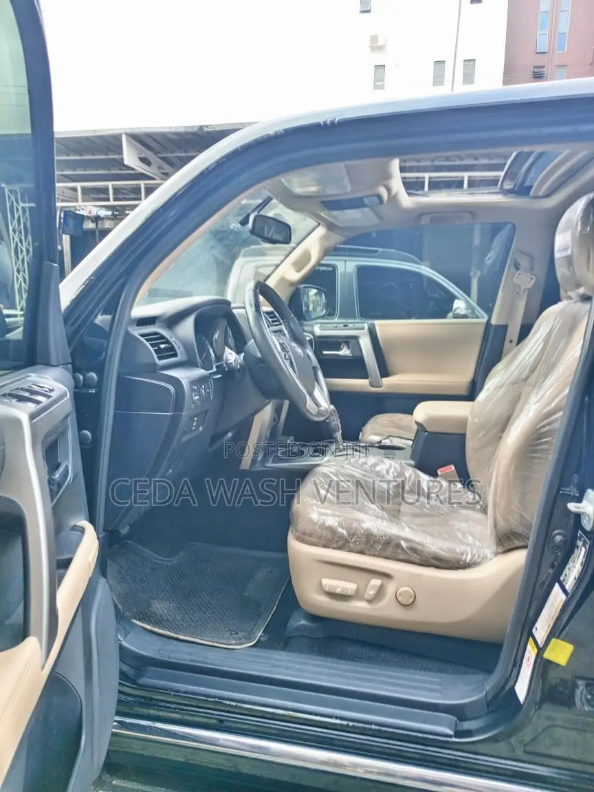 Toyota 4-Runner Limited 4dr 4x4 (4.0L 6cyl 5A) 2017 Black