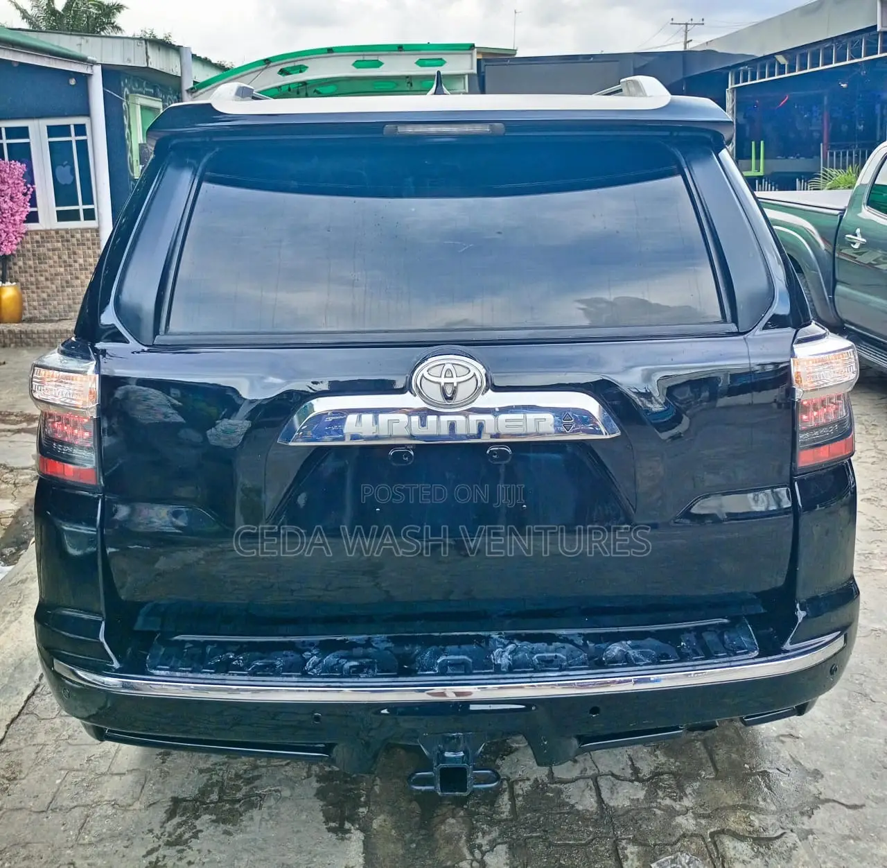 Toyota 4-Runner Limited 4dr 4x4 (4.0L 6cyl 5A) 2017 Black