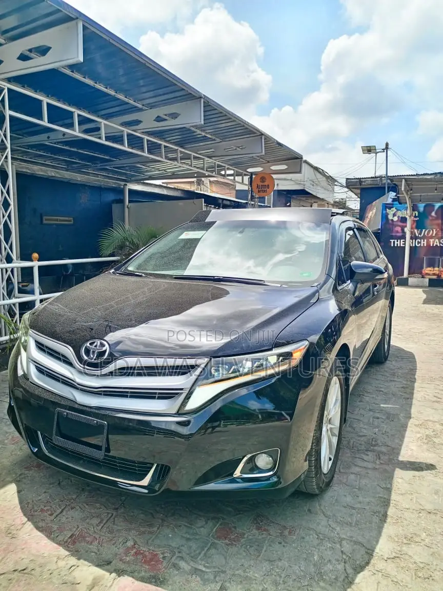 Toyota Venza Limited 2016 Black