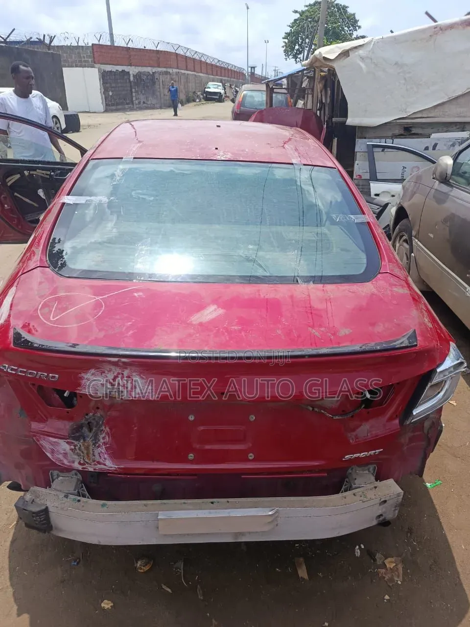 Honda Accord 2019/2020 Back Glass Available Installed at Chimatex