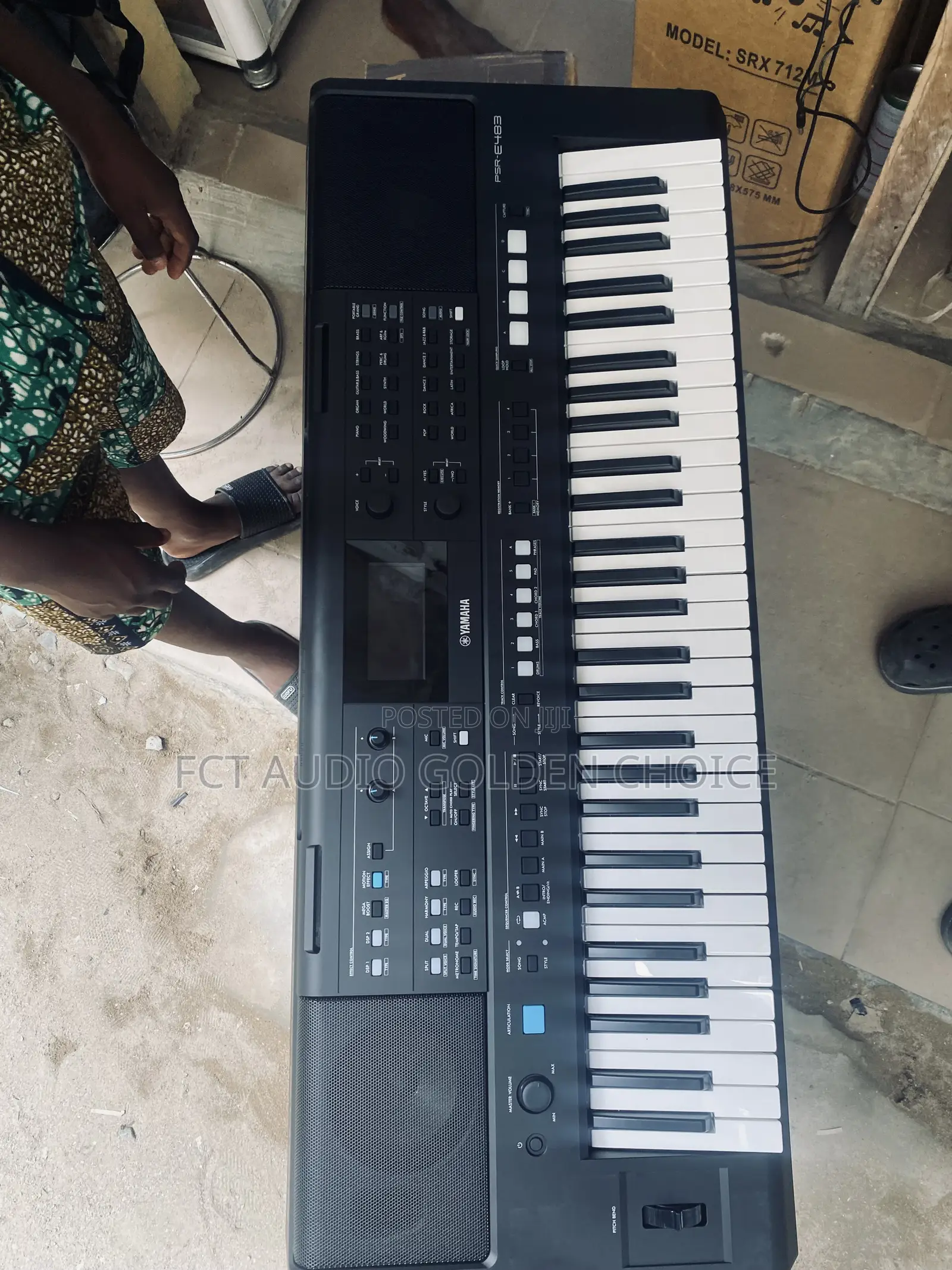 Yamaha Keyboard PSR E483