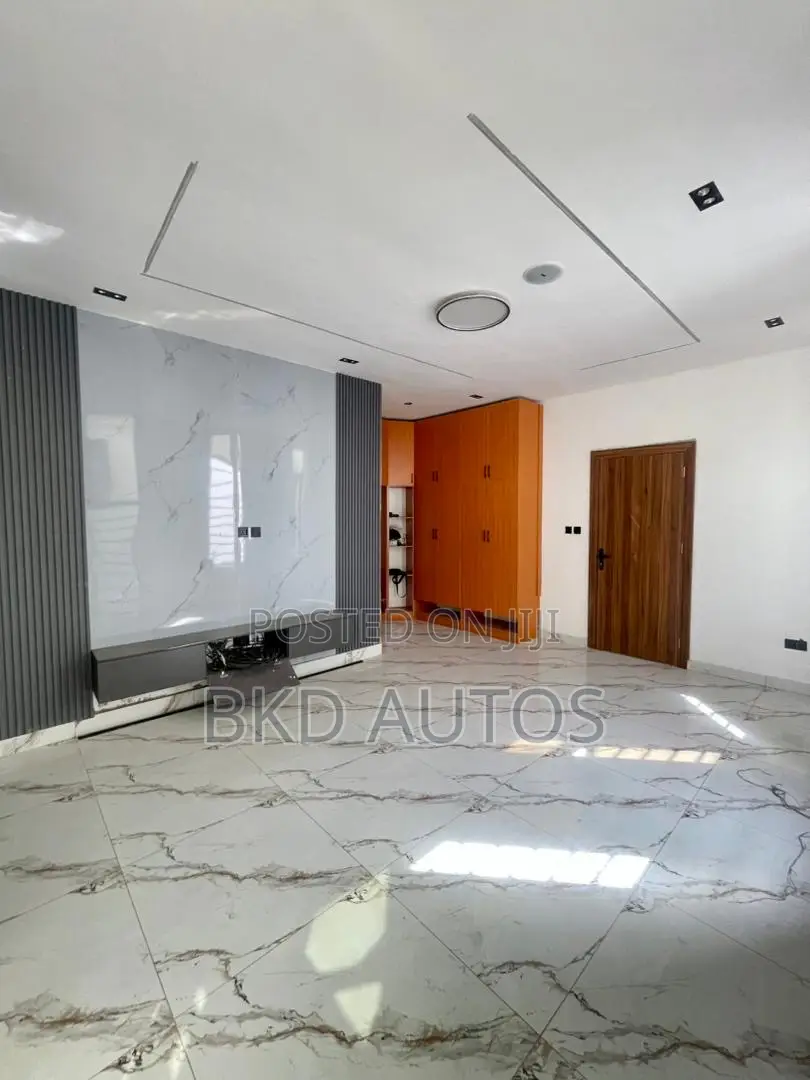 4bdrm Duplex in Ajah for sale