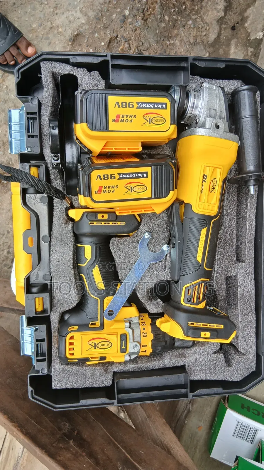 2in1 Grinder and 13mm Cordless Drill Combo