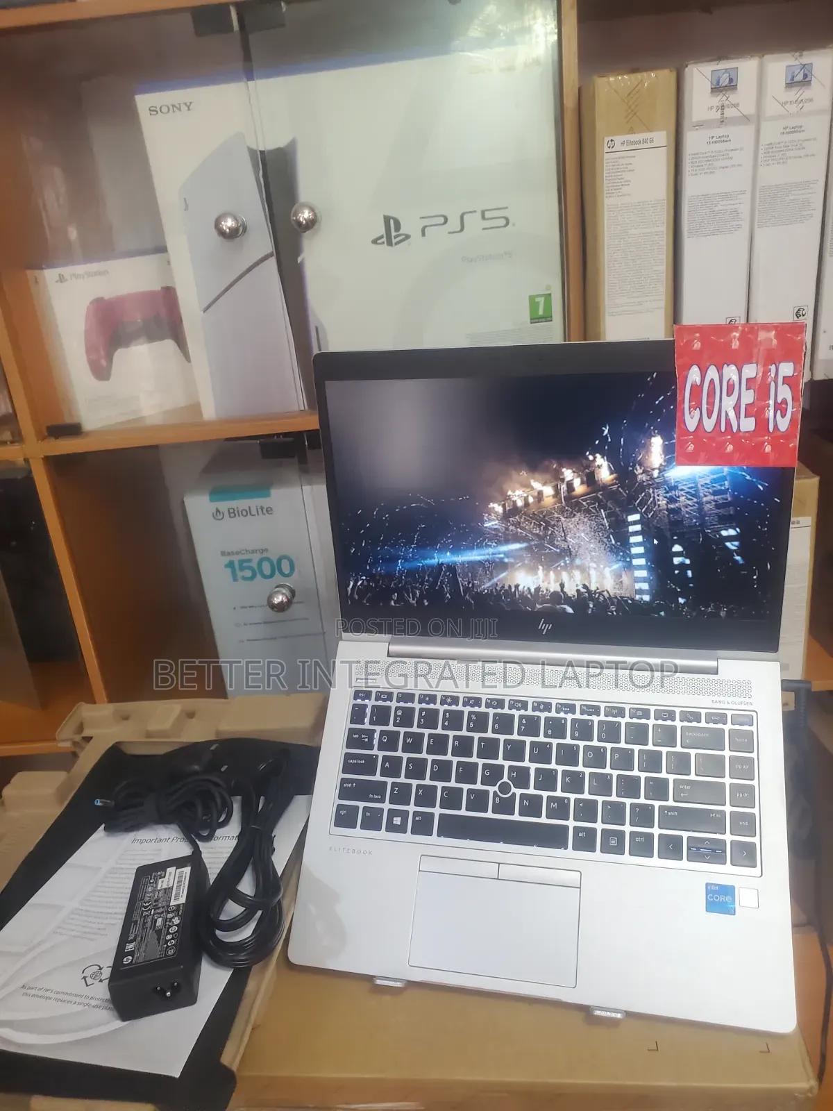 New Laptop HP EliteBook 820 G2 8GB Intel Core 5 SSD 256GB