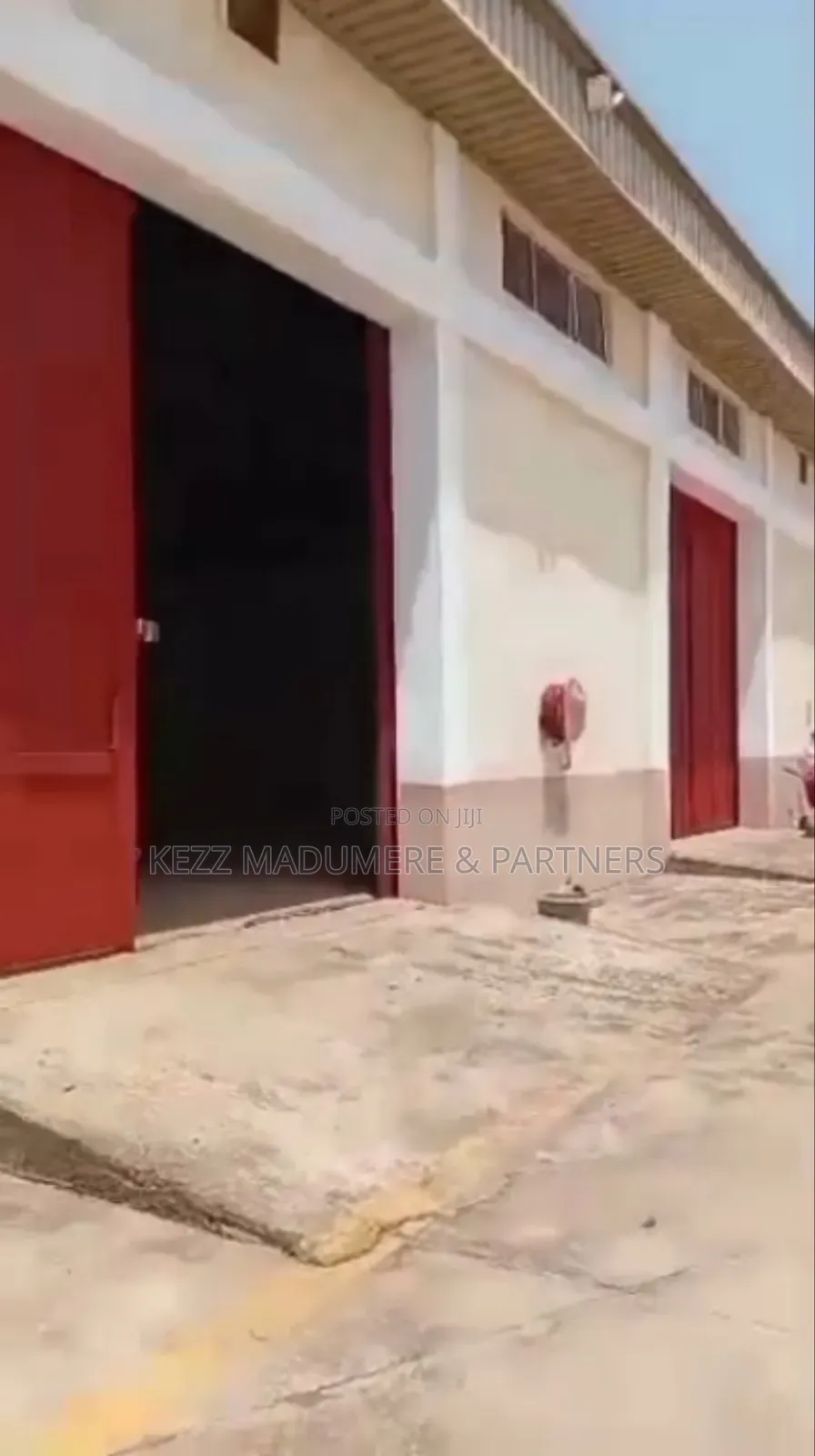 For Sale : 1000 SQMTRS Warehouse at Durumi