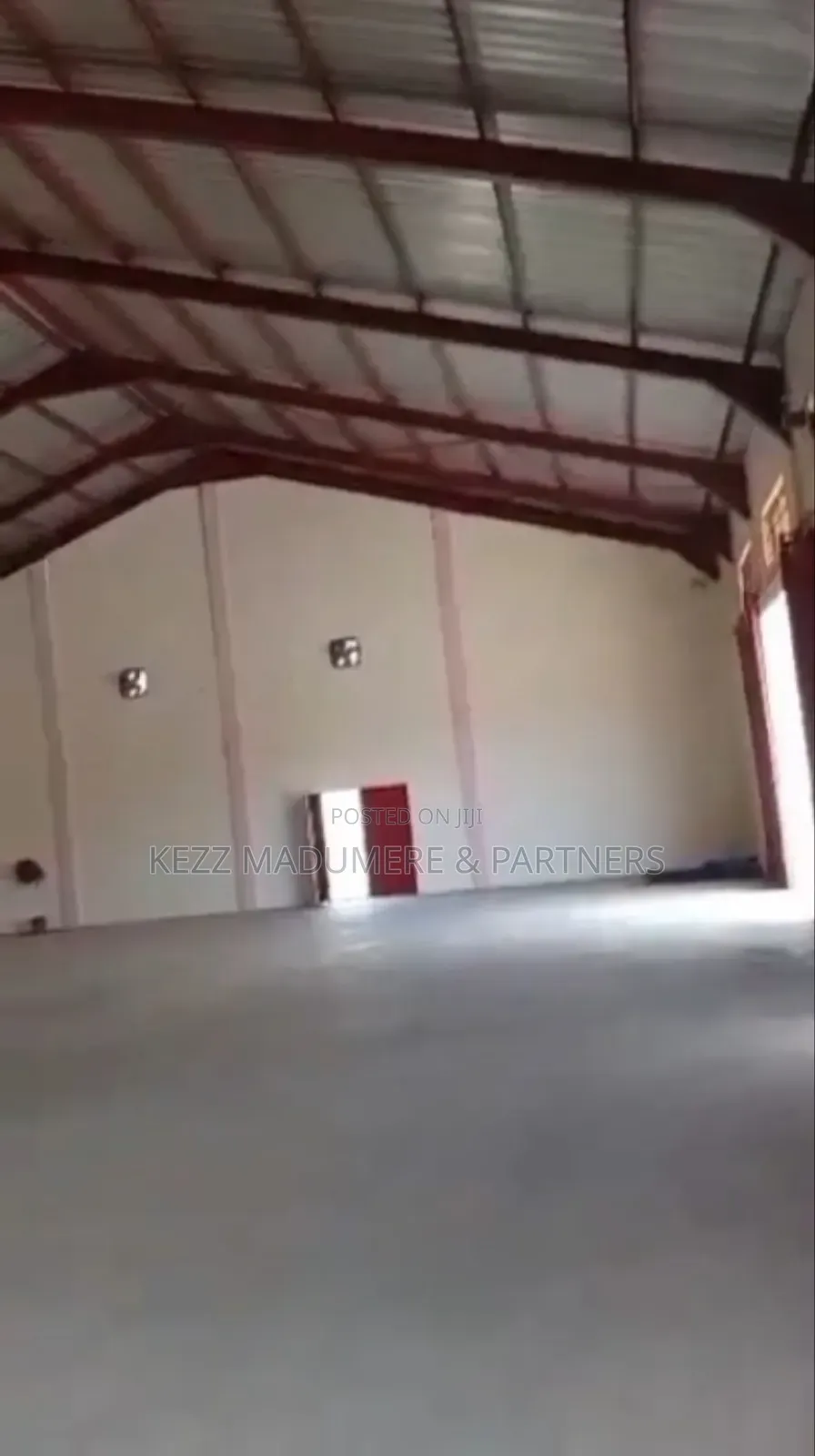 For Sale : 1000 SQMTRS Warehouse at Durumi