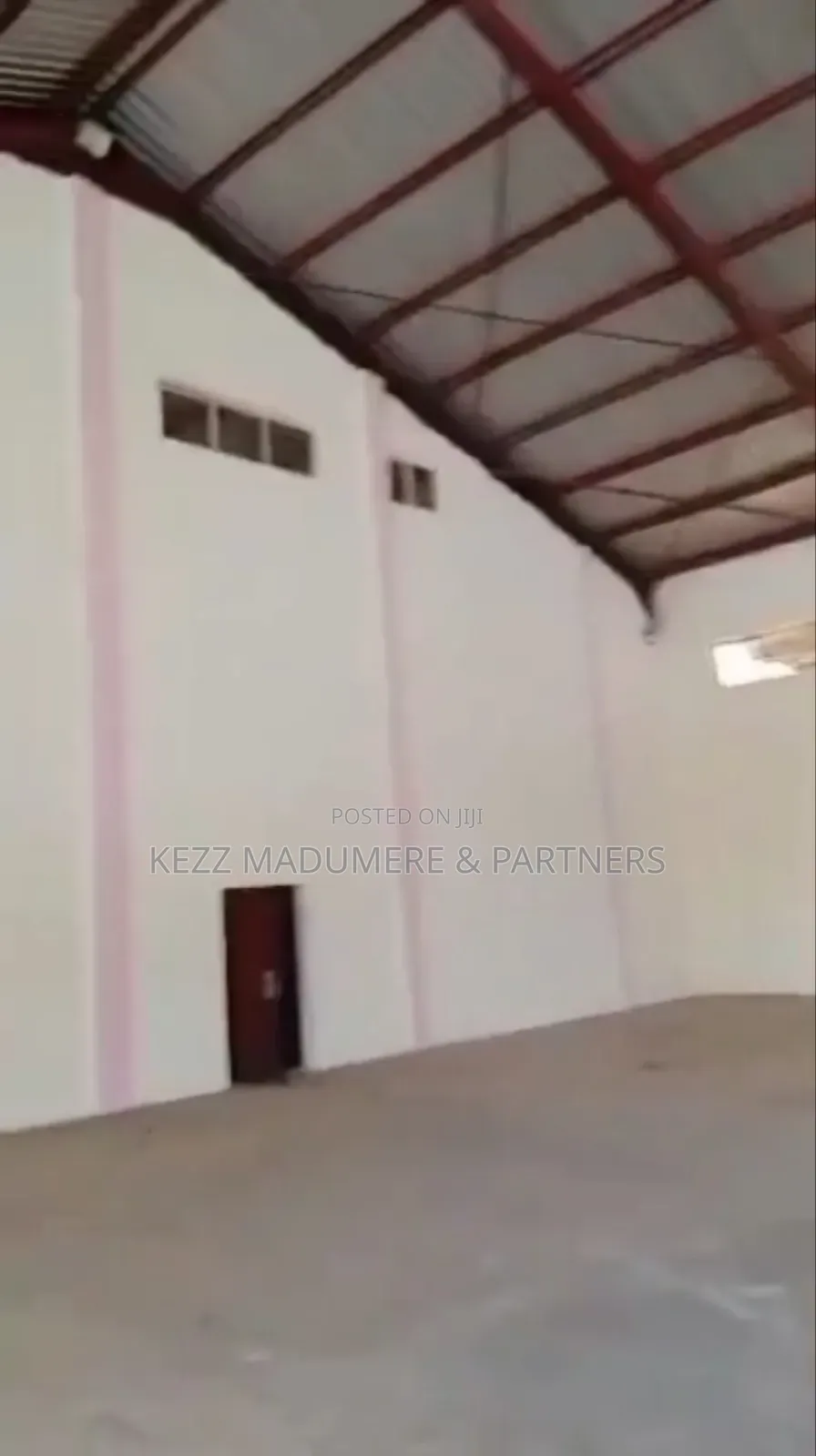 For Sale : 1000 SQMTRS Warehouse at Durumi