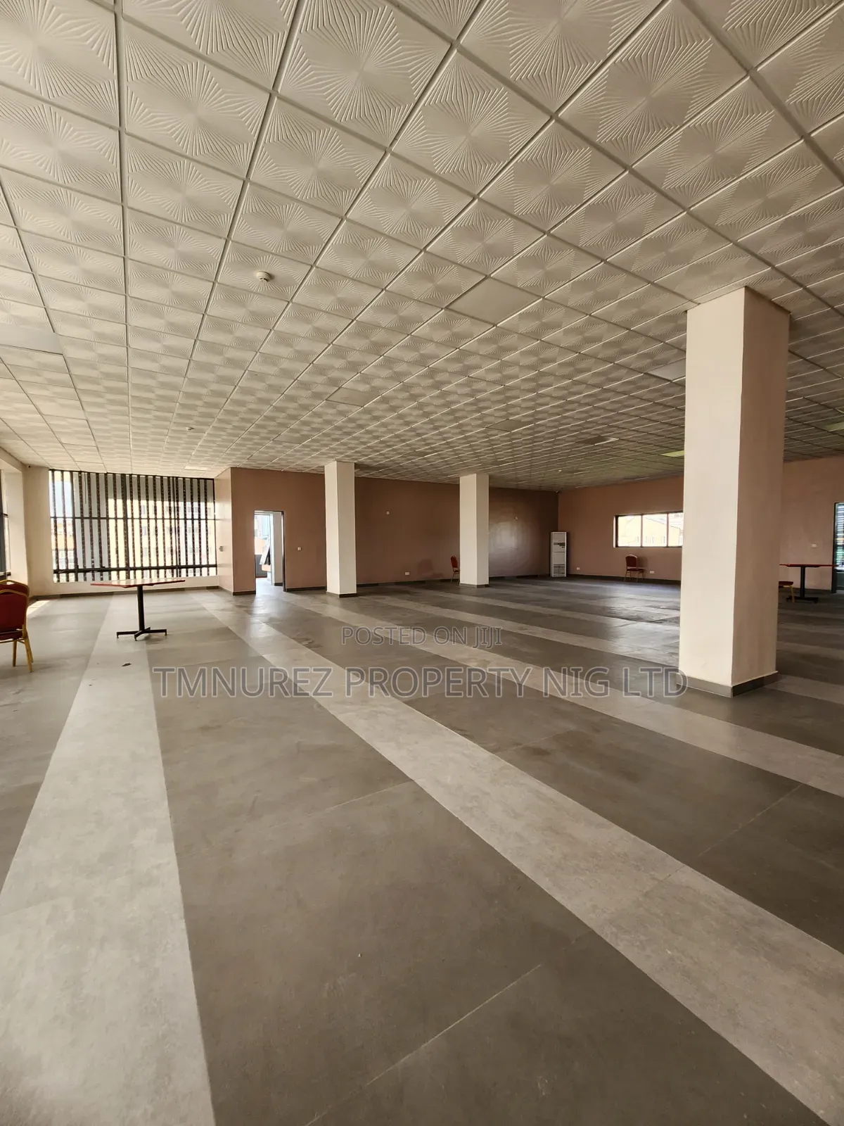 Ofgice Space Very Beautiful and Affordable Vi