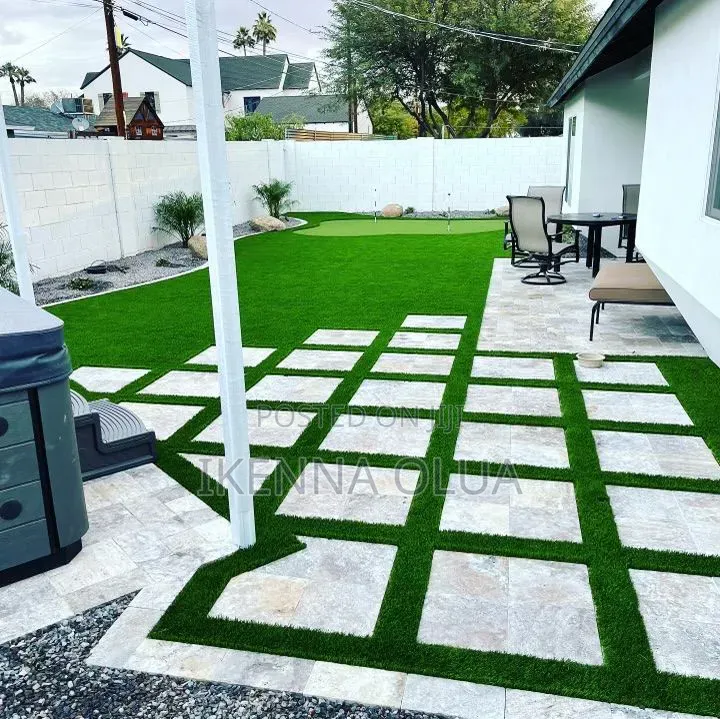 25mm Carpet Grass
