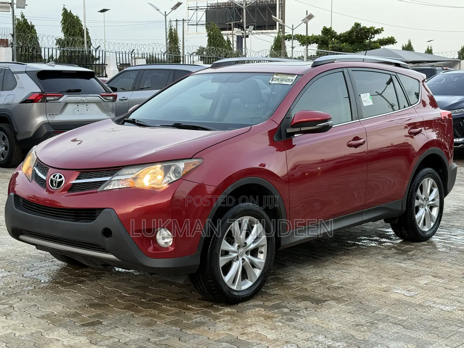 Toyota RAV4 Limited 4dr SUV (2.5L 4cyl 6A) 2014 Red