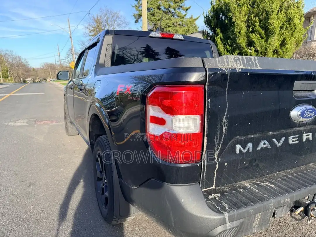 Ford Maverick 2023 Black