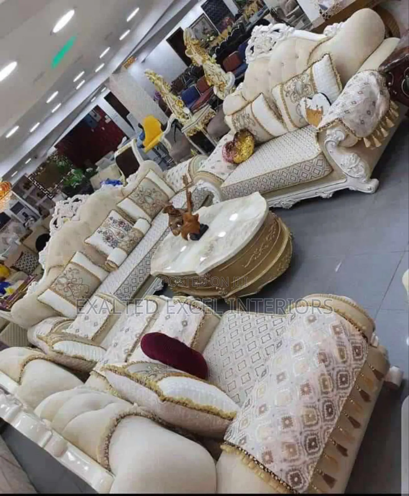 Top Quality Imported 7 Seater Royal Chair