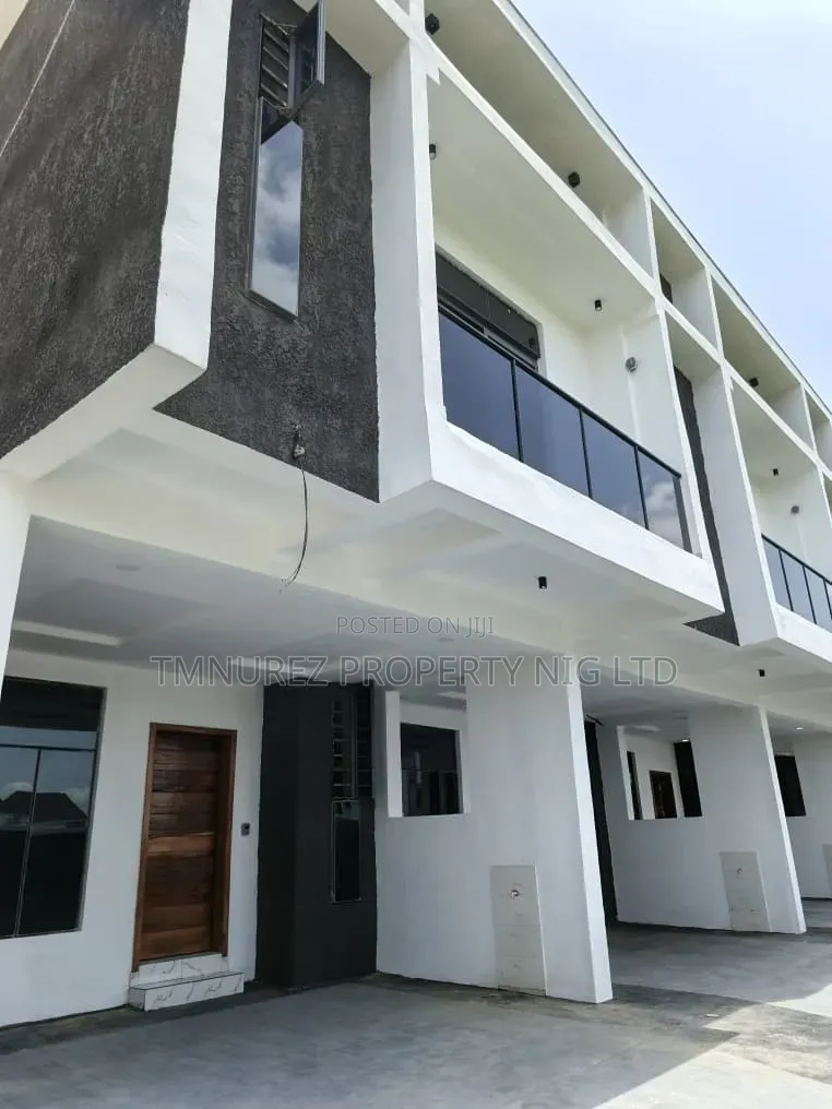 3bdrm Duplex in Abram Adesanya for sale