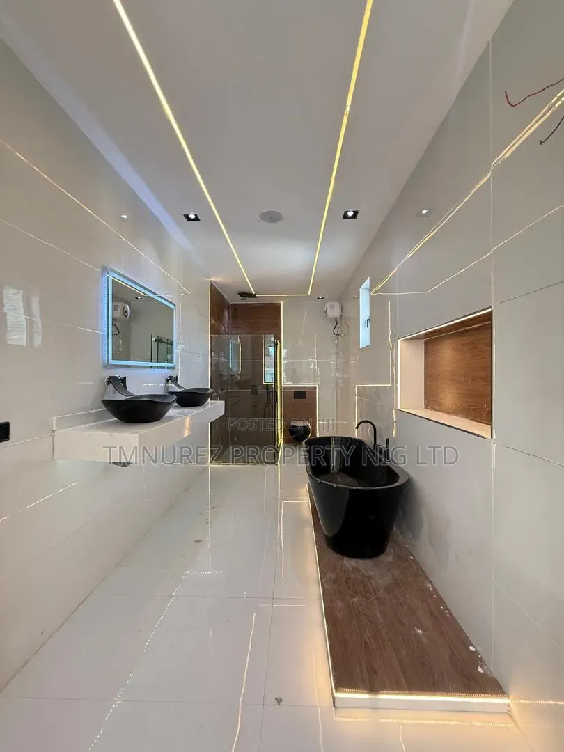 4bdrm Duplex in Ajah, Abraham Adesanya Estate for sale