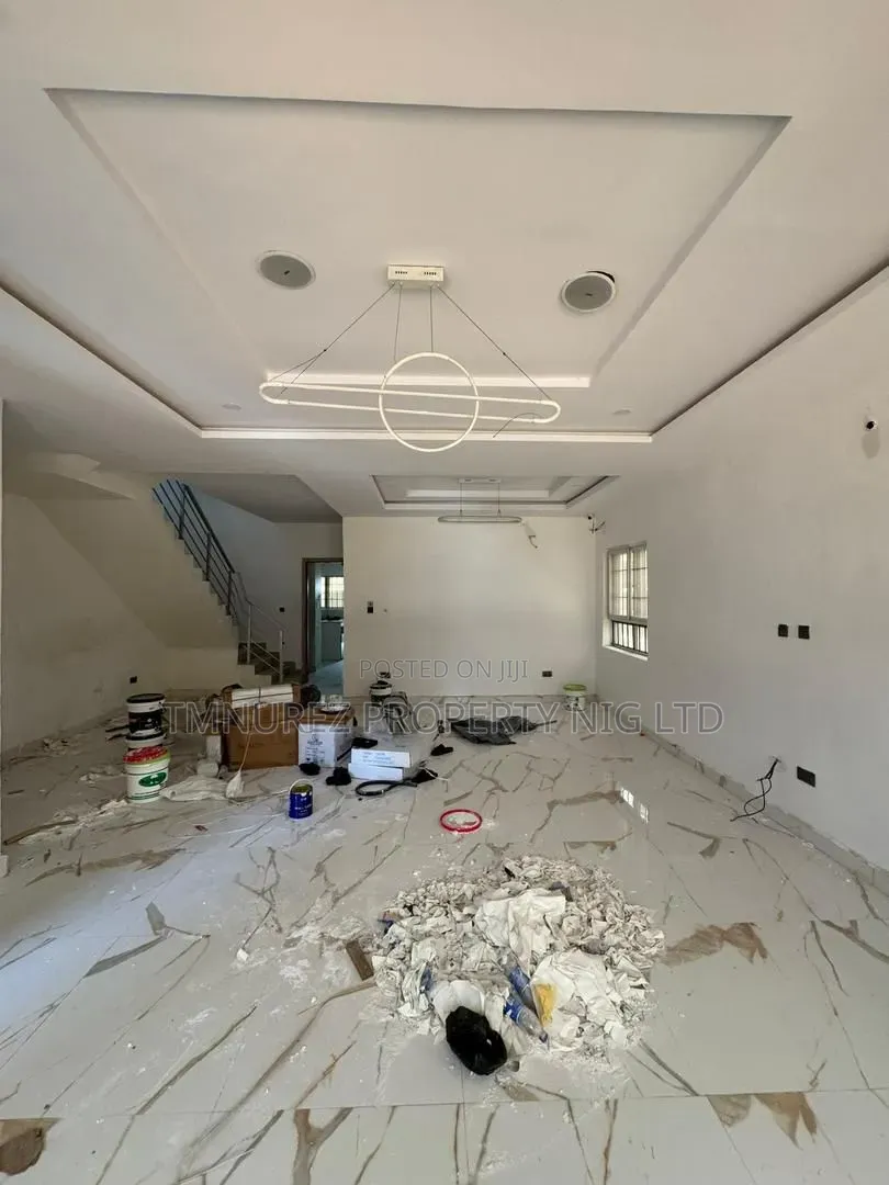 4bdrm Duplex in Haris Drive, VGC / Ajah for rent