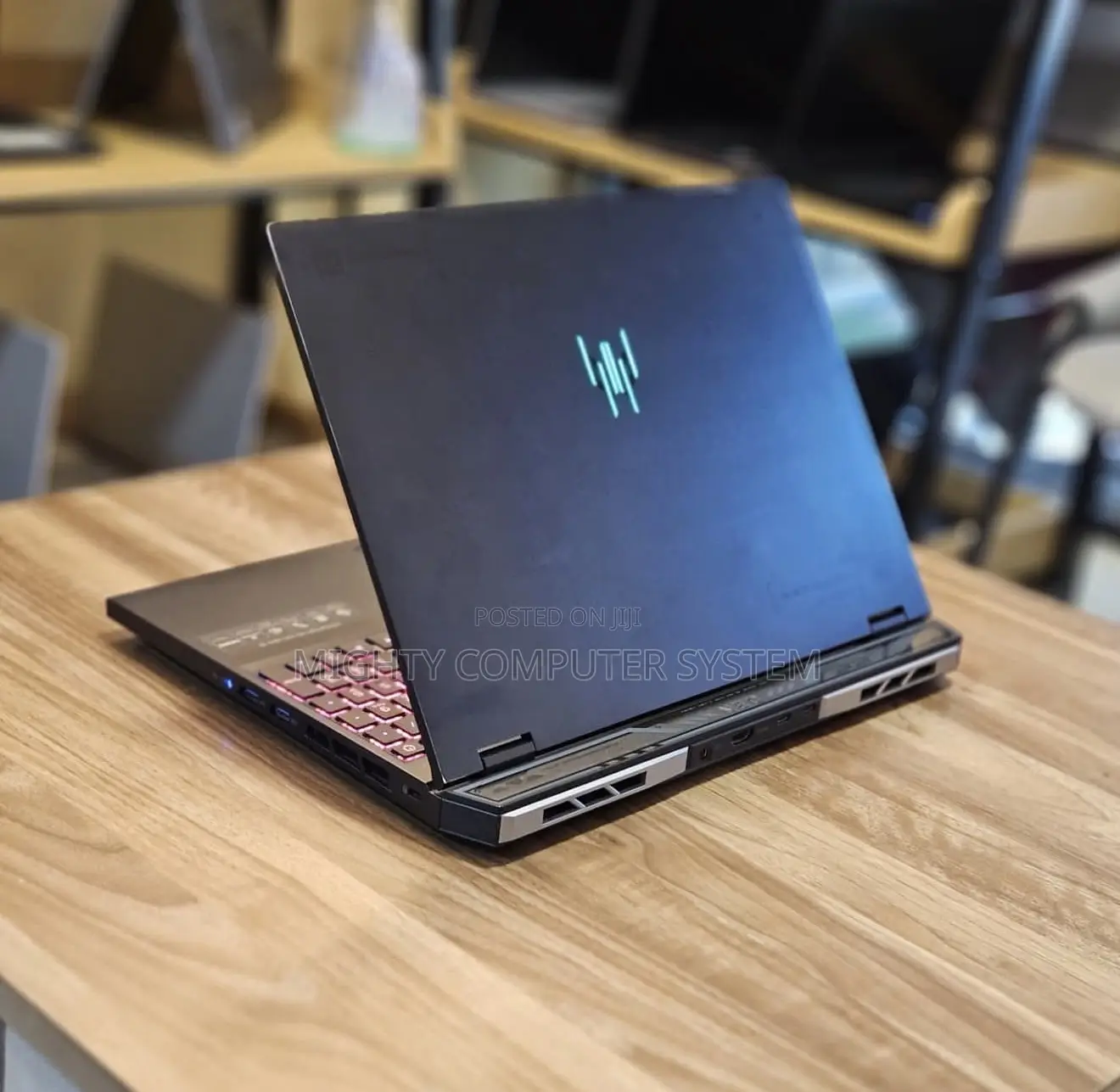 Laptop Acer Predator Helios Neo 16 40GB Intel Core i7 SSD 1T
