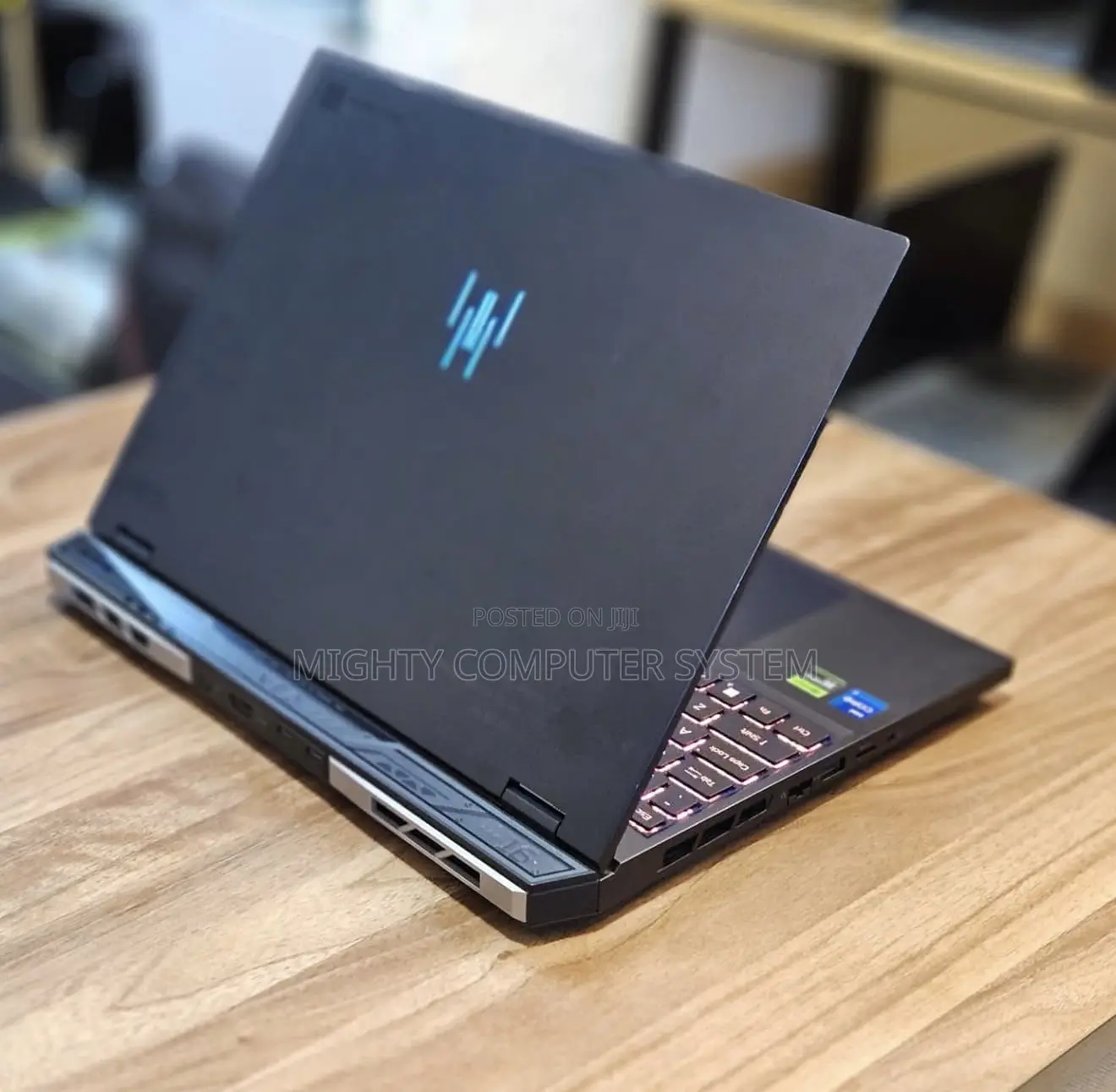 Laptop Acer Predator Helios Neo 16 40GB Intel Core i7 SSD 1T