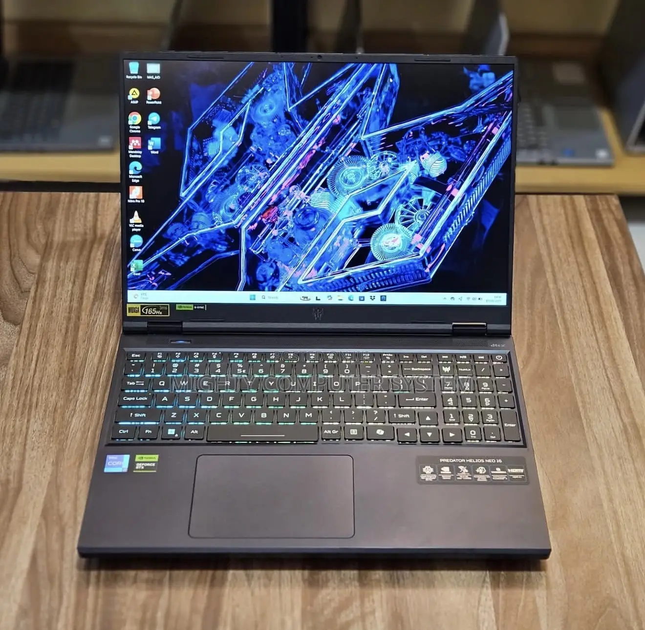 Laptop Acer Predator Helios Neo 16 40GB Intel Core i7 SSD 1T