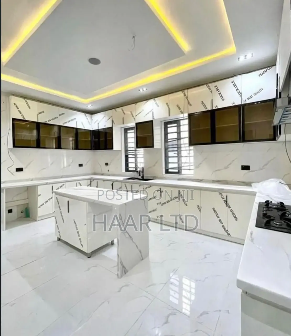 5bdrm Duplex in Off Lekki-Epe Expressway for rent