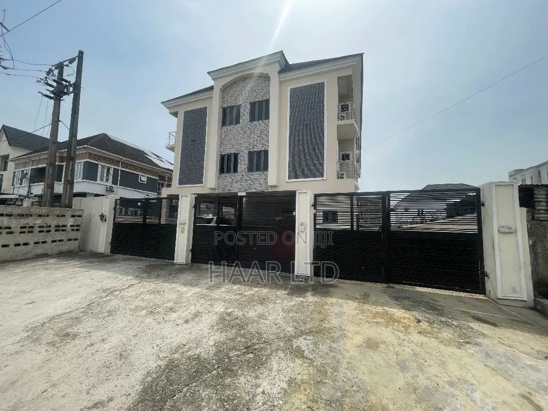 Furnished 2bdrm Apartment in Ikota for rent