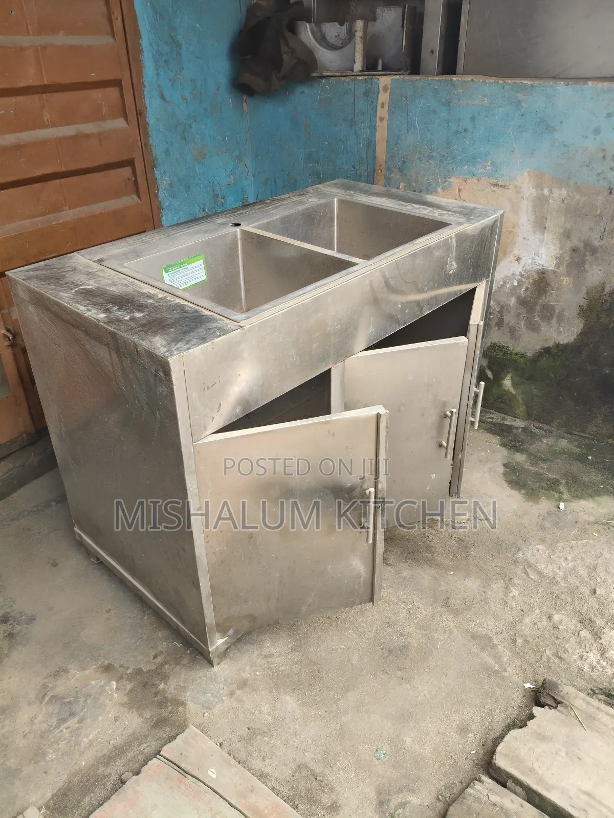 Cabinet Washing Sink