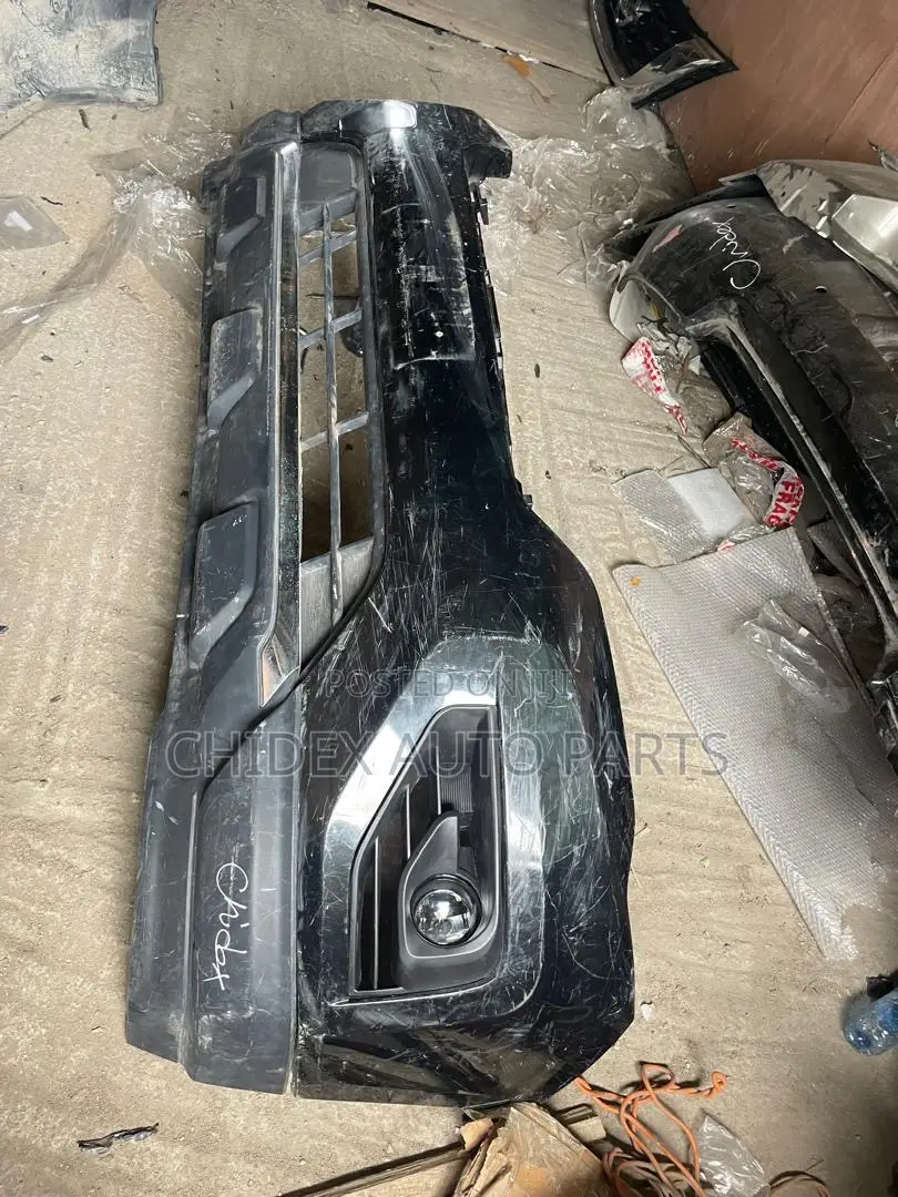 Complete Front Bumper Nissan Pathfinder 2016