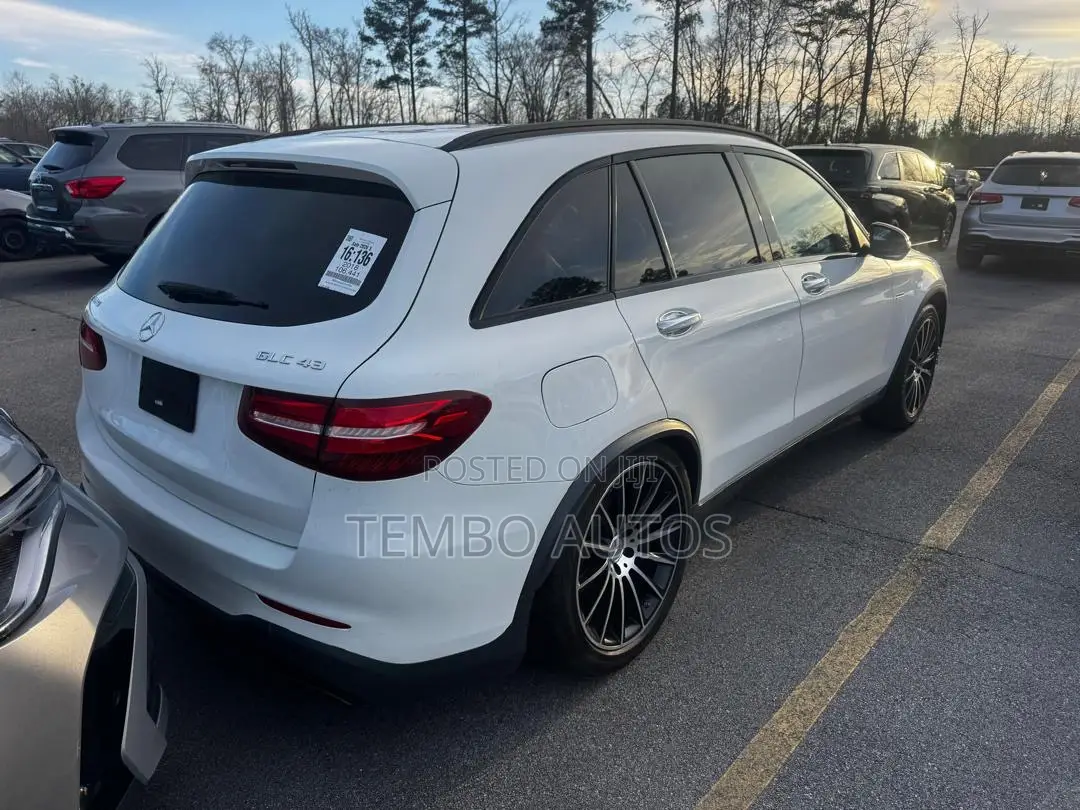 Mercedes-Benz GLC-Class 2018 White