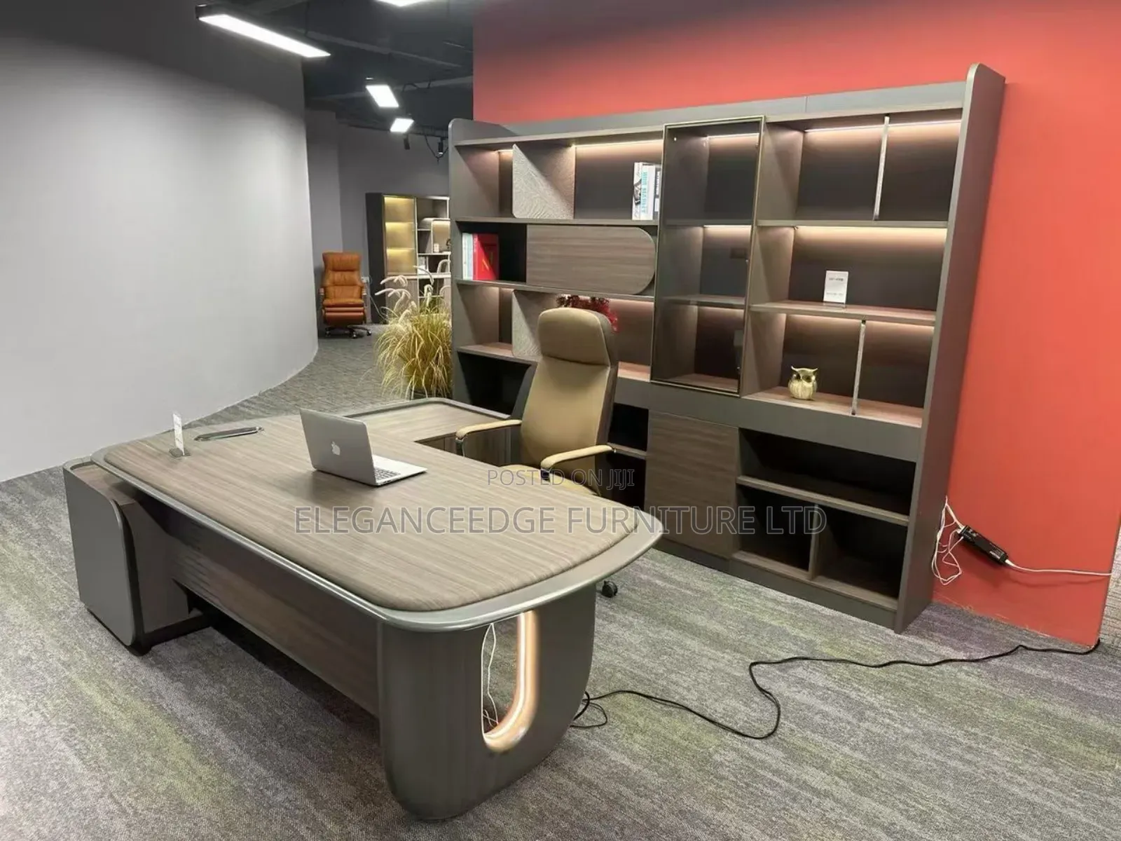 2.4 Meter Executive Director Office Table With Side Extension