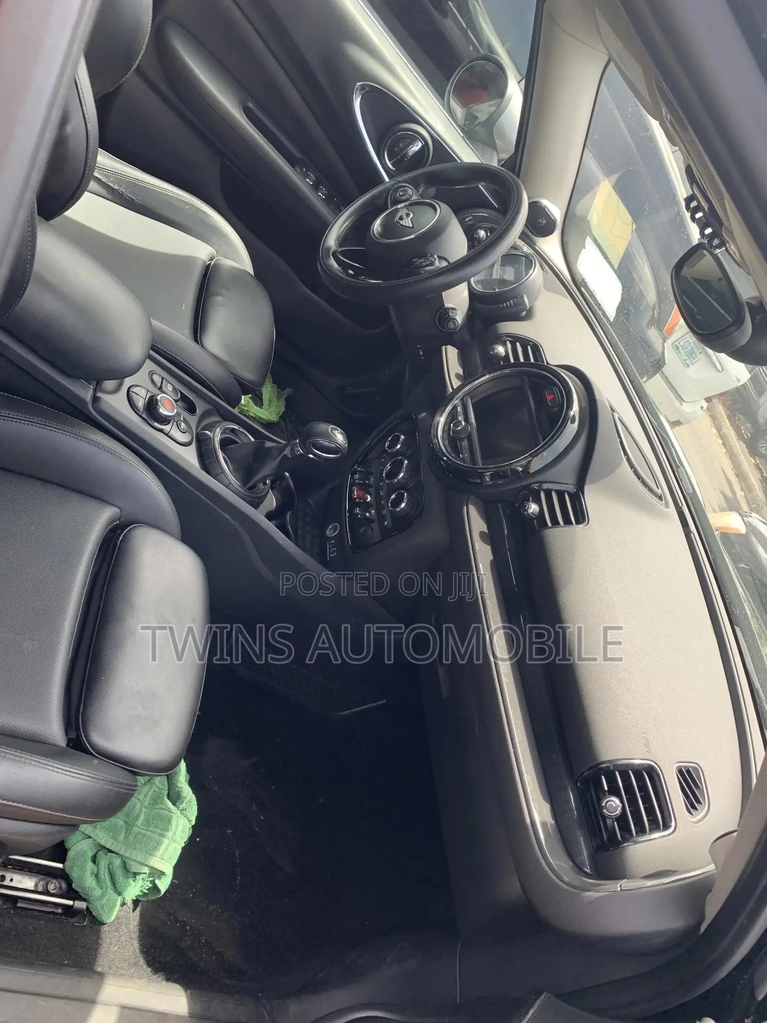 Mini Cooper 2016 Black