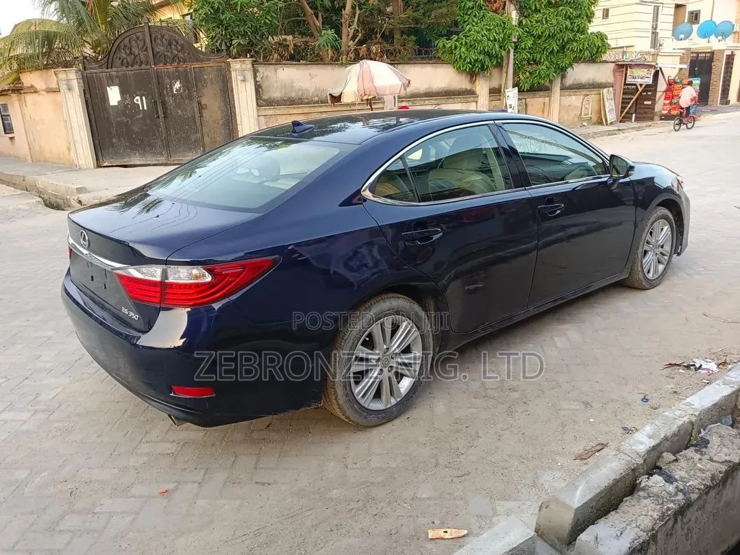Lexus ES 350 FWD 2014 Blue