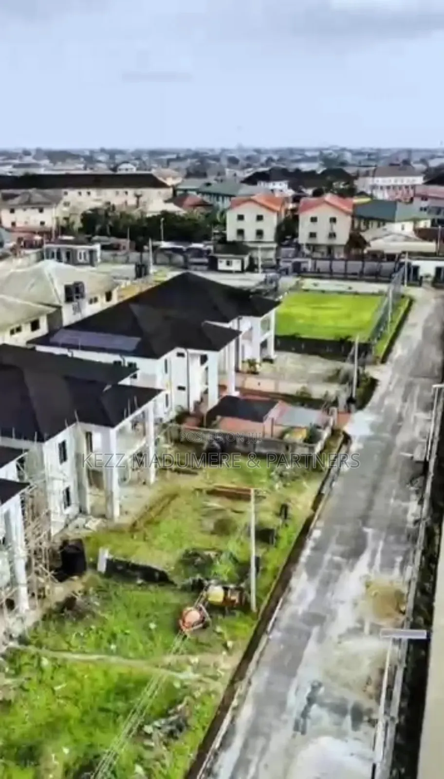 5bdrm Duplex in Gated Estate, Off for sale