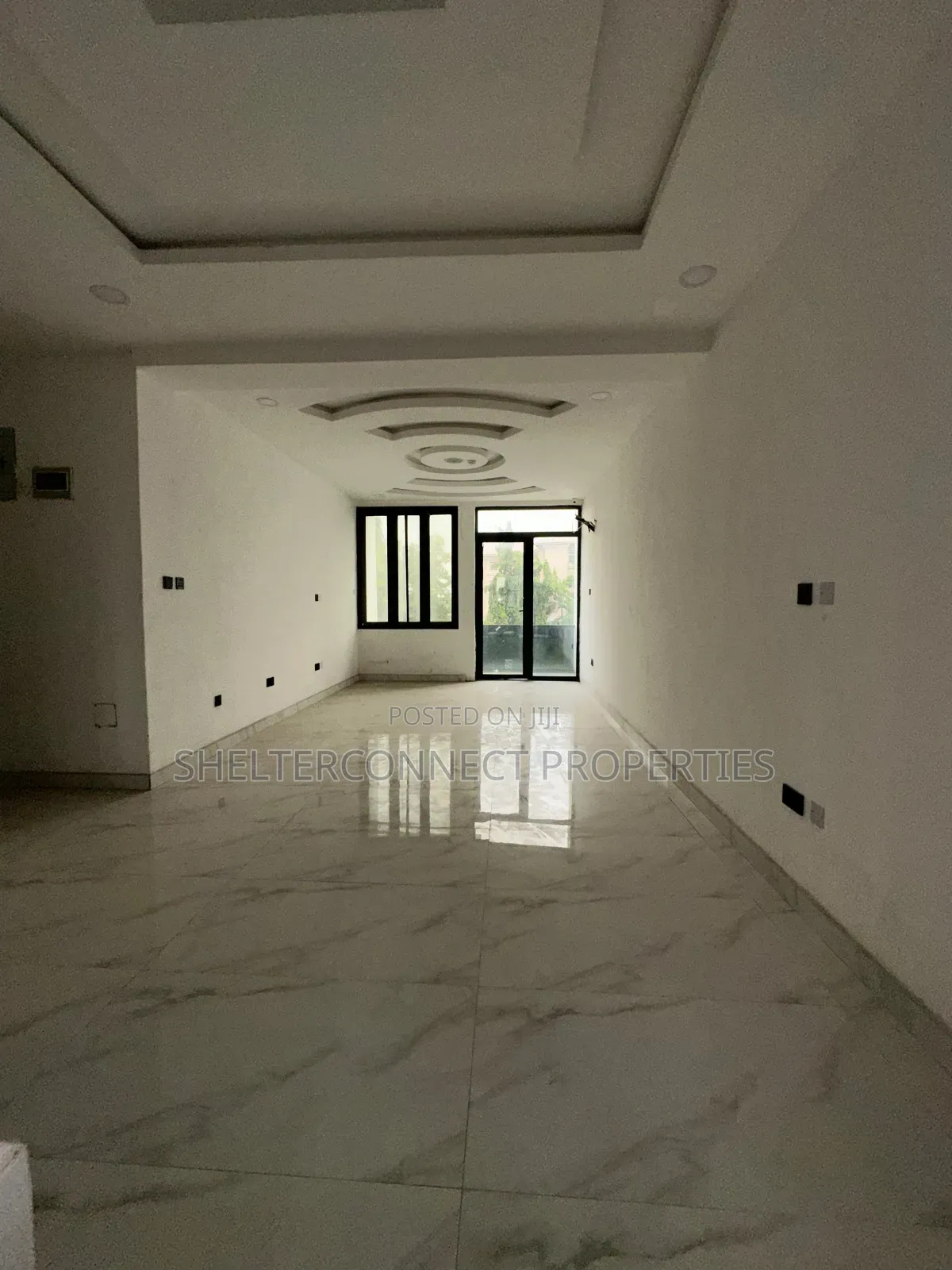 5bdrm Duplex in Ado / Ajah for sale